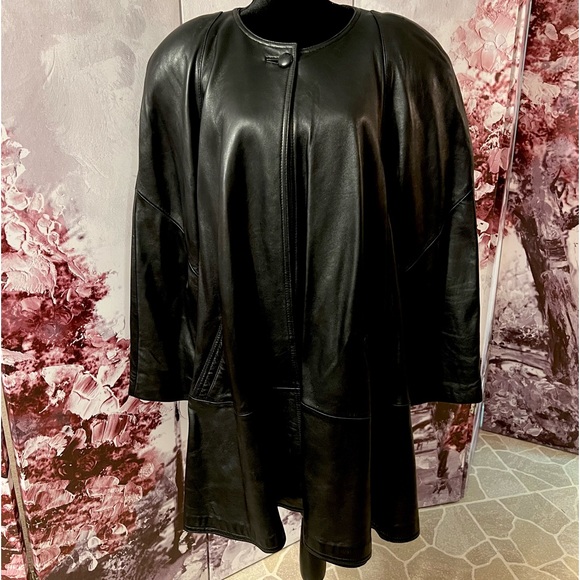 Swing/Vintage/Classic  Black Leather Coat By Cognac - Picture 13 of 16